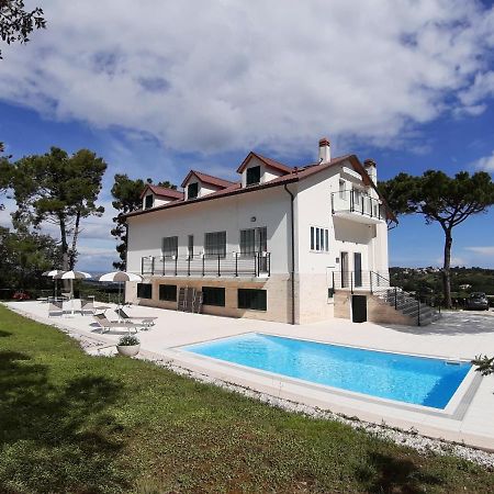 Villa De Ruschi Montacuto Eksteriør bilde