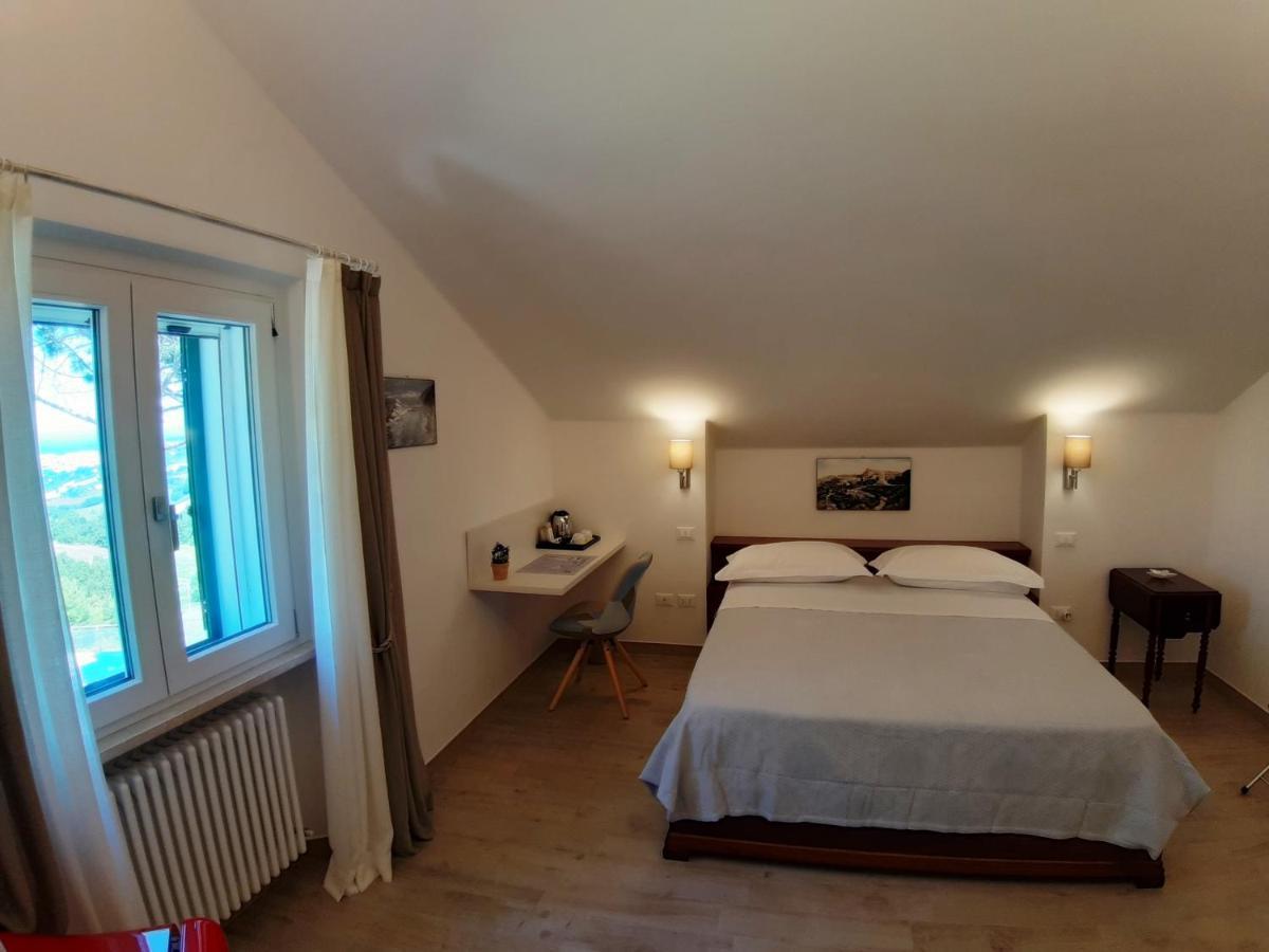 Villa De Ruschi Montacuto Eksteriør bilde