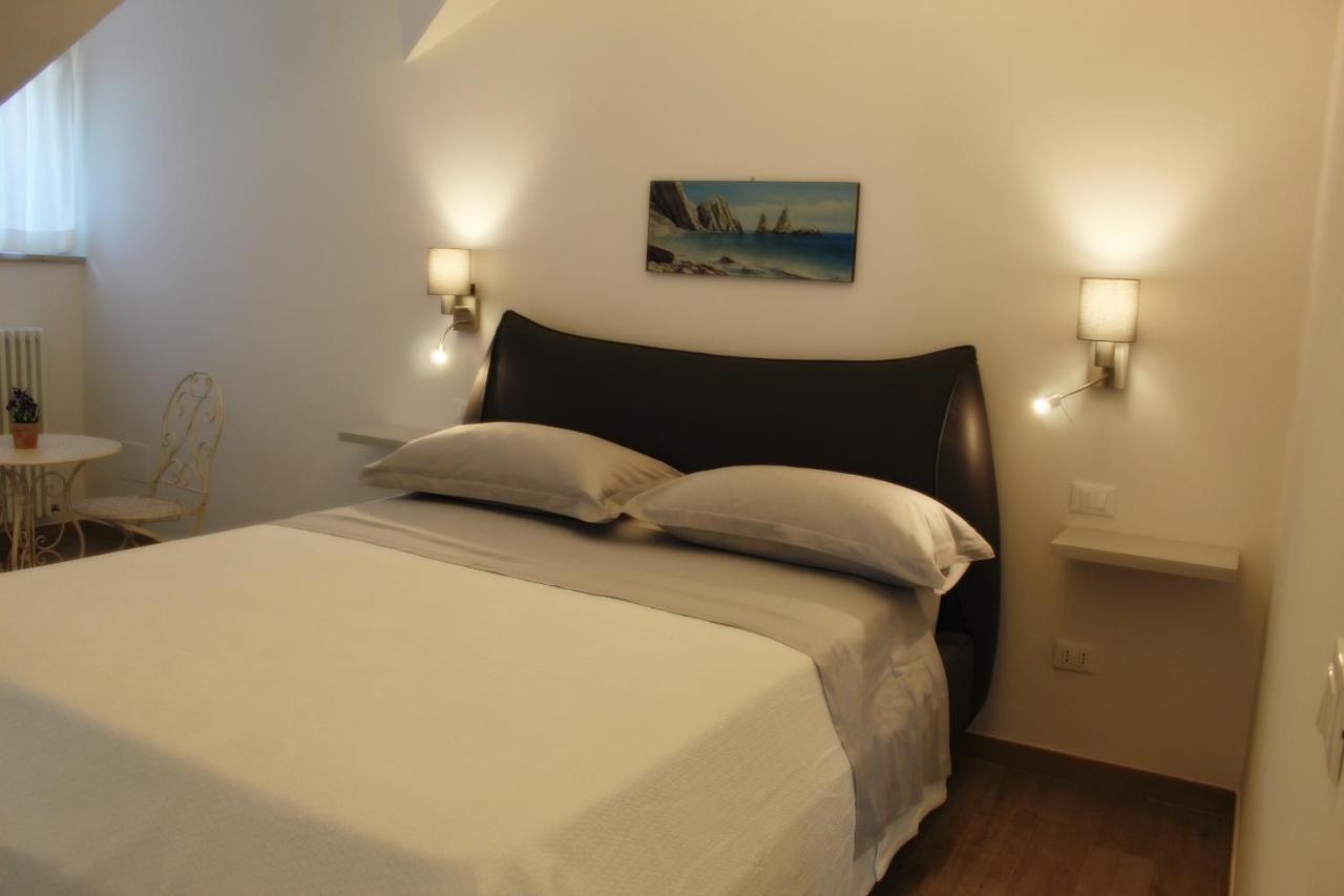 Villa De Ruschi Montacuto Eksteriør bilde