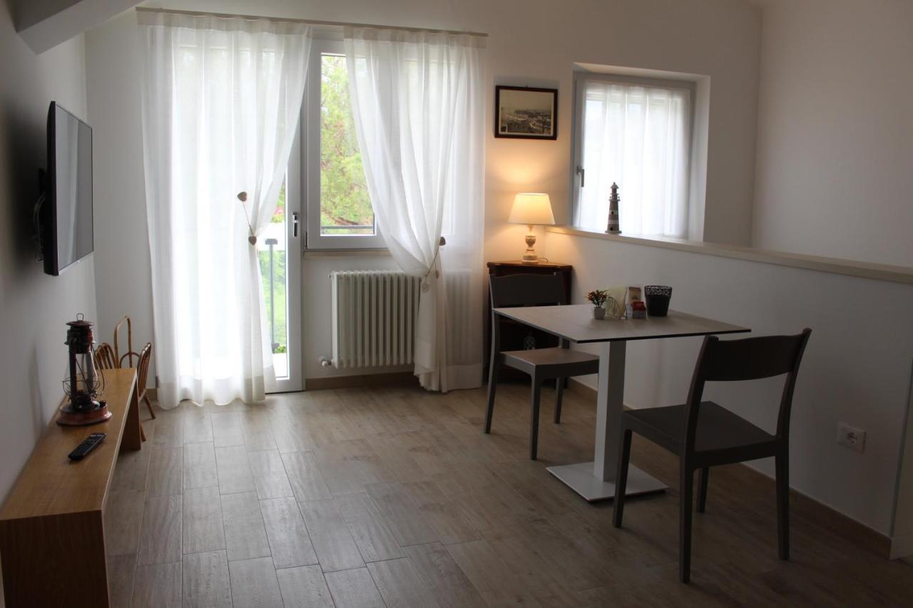 Villa De Ruschi Montacuto Eksteriør bilde