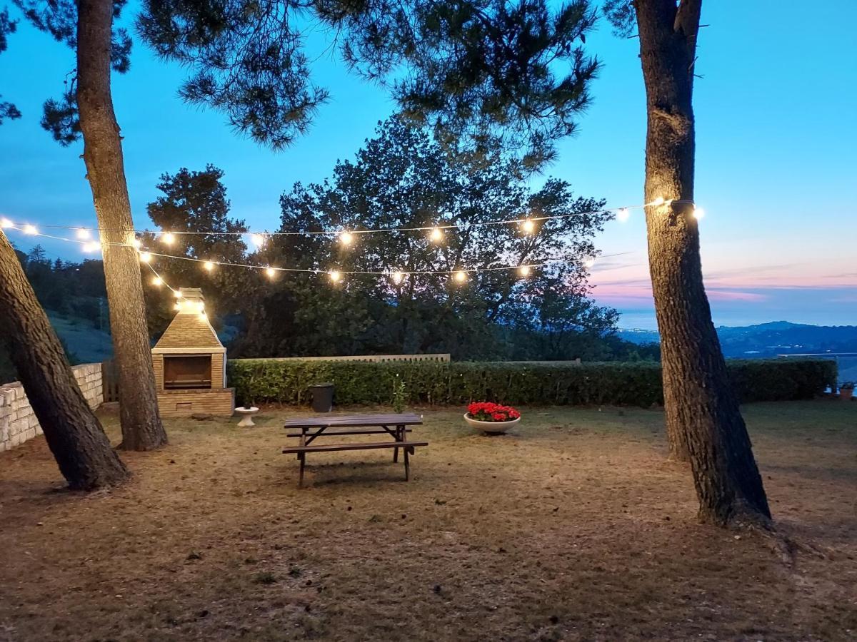 Villa De Ruschi Montacuto Eksteriør bilde