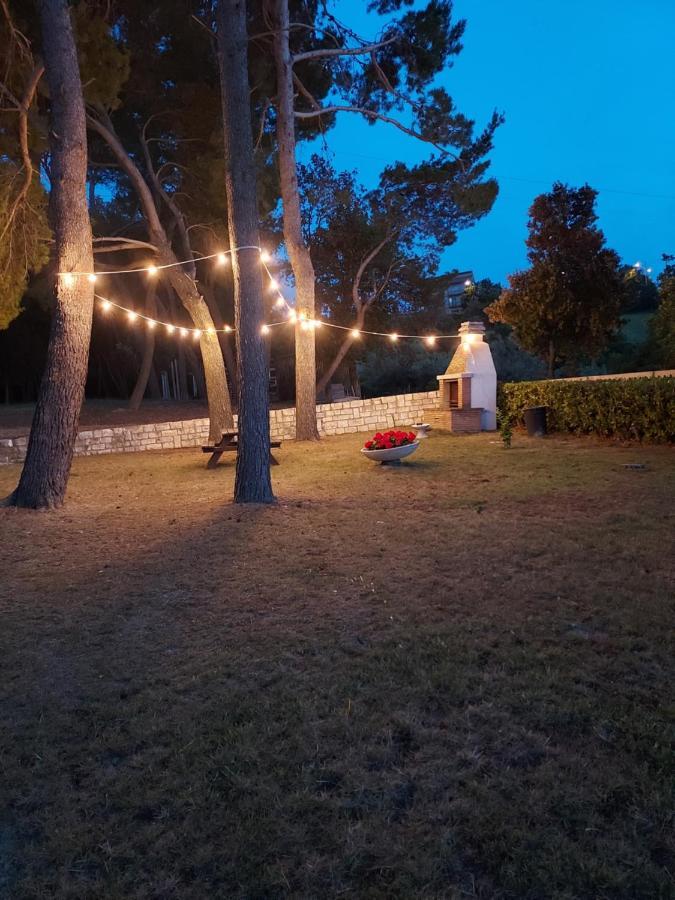 Villa De Ruschi Montacuto Eksteriør bilde